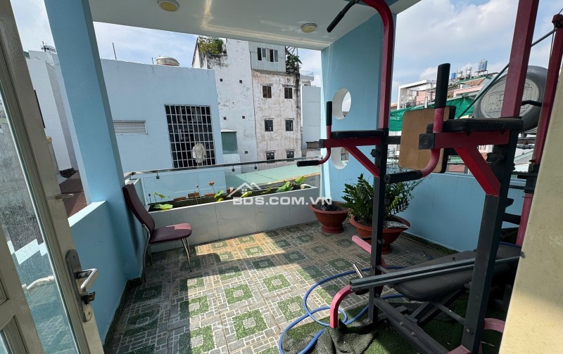 Bán Nhà Bàu Cát Phường 11,  Tân Bình, 60m2, 3 Tầng, 4PN. Chỉ 6.79 tỷ còn TL với chính Chủ.